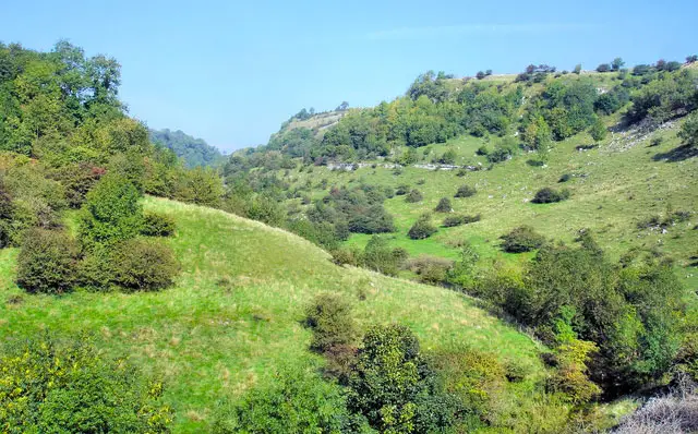Millers Dale Walk and Map, Derbyshire