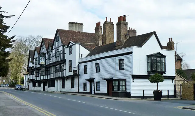 Chigwell Walk, Essex