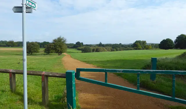 Dagnam Park Walk, Essex