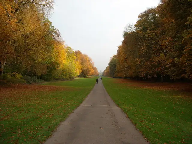 Cirencester Walk, Gloucestershire