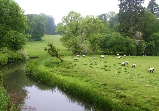 Coln St Aldwyns Walk, Gloucestershire