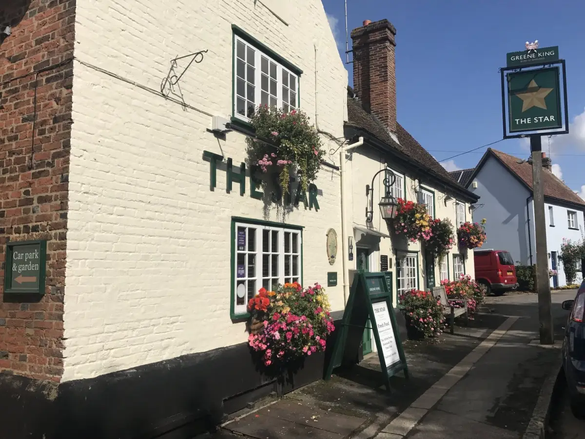 The Star Pub Walk, Standon - the pub