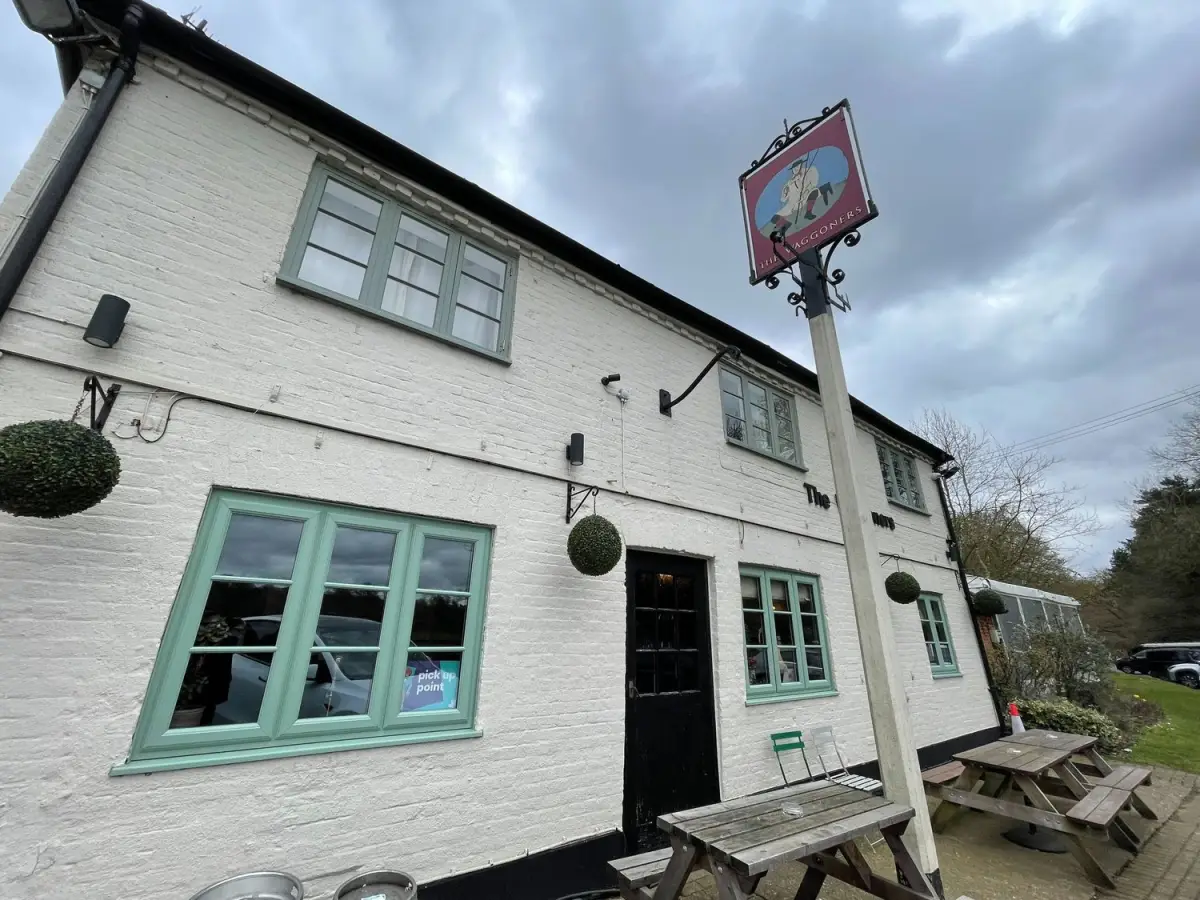 The Waggoners Pub Walk, Welwyn - the pub